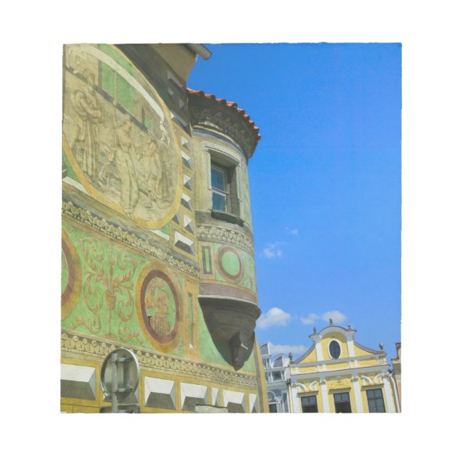 Bloco De Notas Praça da cidade velha rodeada pelo século XVI (Frente)