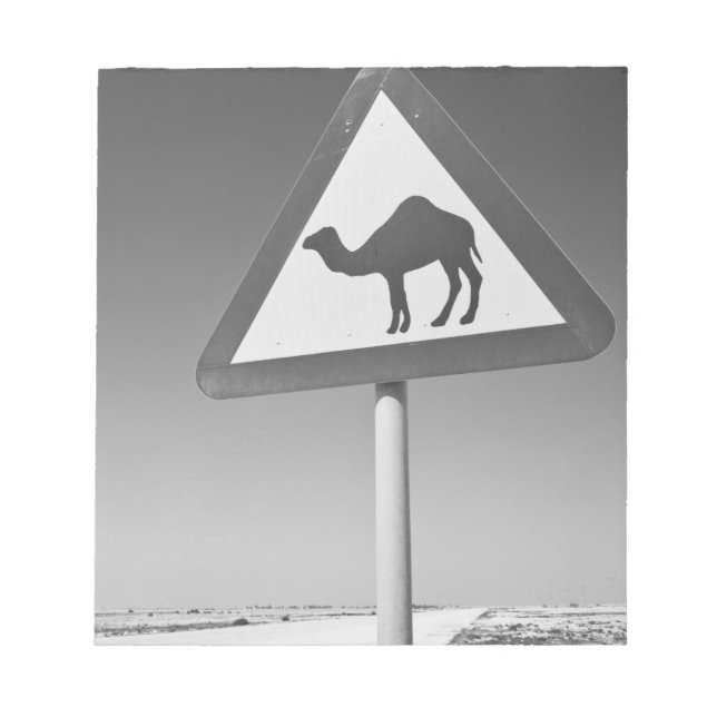 Bloco De Notas Qatar, Al Zubarah. Camel Crossing Sign-Road até (Frente)