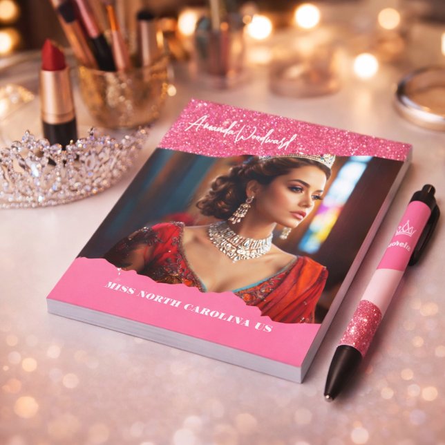 Bloco De Notas Raspberry Twist Crowning Pageant Custom Notepad (Throw a twist into your pageant marketing with our berry twist autograph collection, notepad and pen)