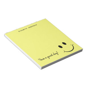 Bloco De Notas Rosto Amarelo Feliz e Fofo Personalizado