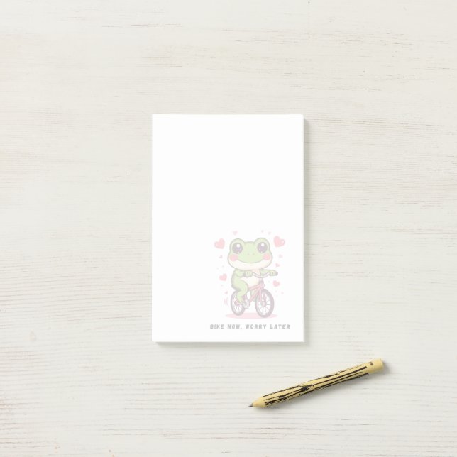 Bloco De Notas Sapo Fofo Andando de Bicicleta | Presente Engraçad (Na mesa)