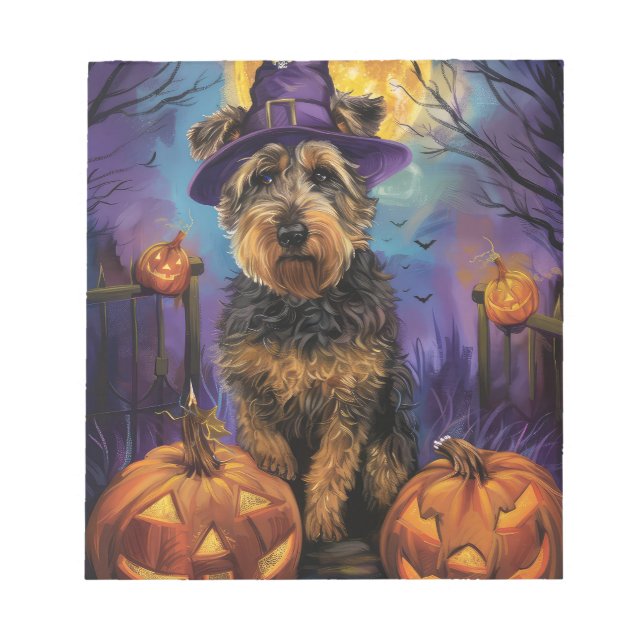 Bloco De Notas Spooky Airedale Halloween Witch e Pumpkin (Frente)