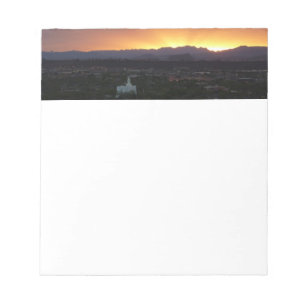 Bloco De Notas Sunrise sobre Ruas. George Utah Landscape