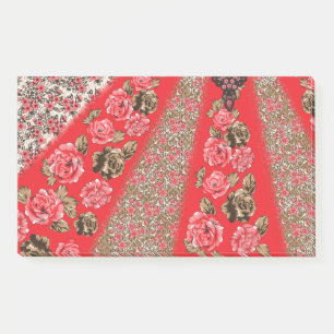 Bloco De Notas Tecido vermelho vibrante com intrincado floral e