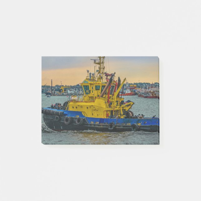 Bloco De Notas Tugboat sailing at river, montevideo, uruguay (Frente)