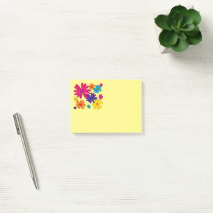 Bloco De Notas Um leito floral de flores margaridas