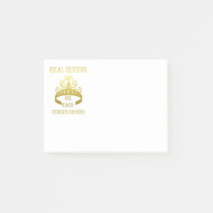 Bloco Post-it Coroas de cada um do reparo real do Queens