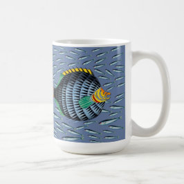 Blowfish comendo caneca de café
