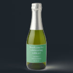 Blue Green Modern Custom 50th Birthday Obrigado<br><div class="desc">Bold Blue Green Cute Simple Modern Custom 50º Aniversário Obrigado Vinho Estimulante</div>