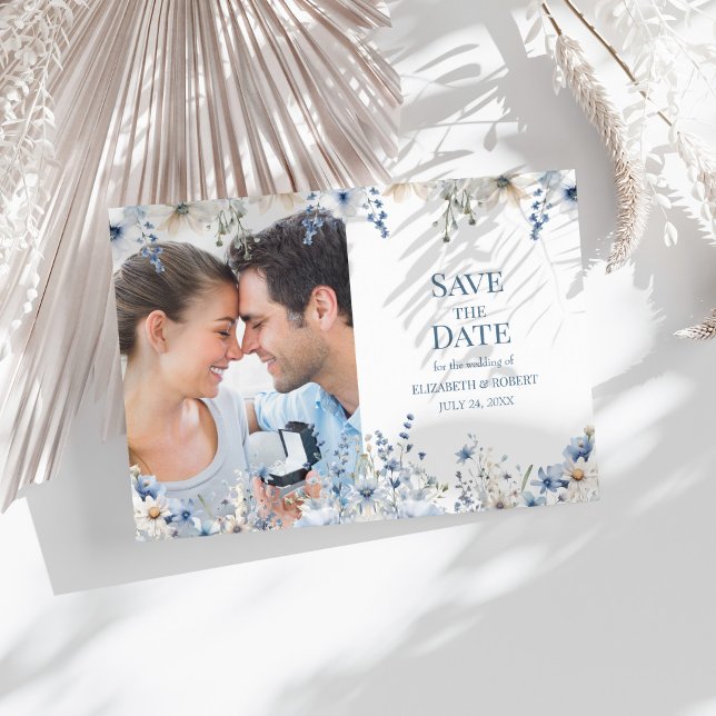 Blue Wildflower Meadow Salvar o Cartão com fotos d (Blue Wildflower Meadow Save The Date Photo Card on a sunny boho white table with dry botanicals.)