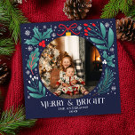 Blue Winter Botanicals Ornament Photo<br><div class="desc">Esta placa de feriado de uma foto, completamente personalizável, apresenta botânicos do inverno de cor d'água pintados à mão em volta de um quadro em forma de ornamento da sua foto contra um fundo azul escuro. O inverso apresenta uma mensagem especial que você pode personalizar para enviar seus destinatários. Quer...</div>