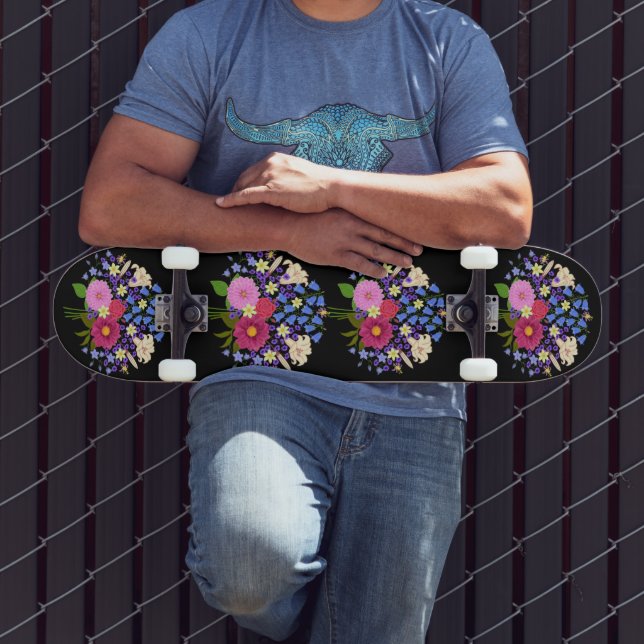 Blumenstrauss Pale Black Skateboard (Ao ar livre 3)