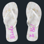 Boa Noite! Chinelos de mármore Dourados rosa<br><div class="desc">Um belo chinelos de mármore rosa e dourado para a sua festa de solteira ou o janto de ensaio ou para os fins de semana as meninas vão embora antes do seu casamento. Estas seriam excelentes de personalizar e dar a todas as suas damas de honra também, eu criei aquelas...</div>