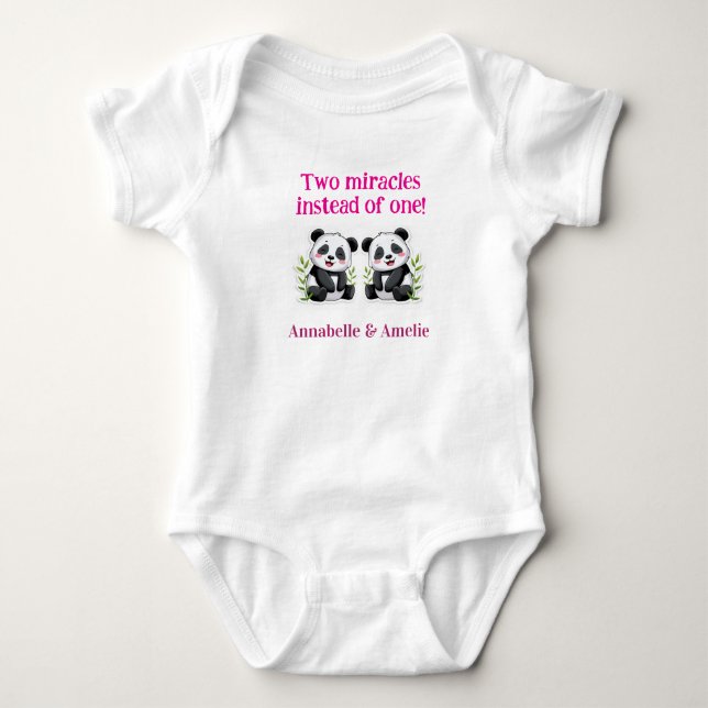 Body de Bebê para Gêmeas, Uma Peça com Slogan Fofo (Frente)