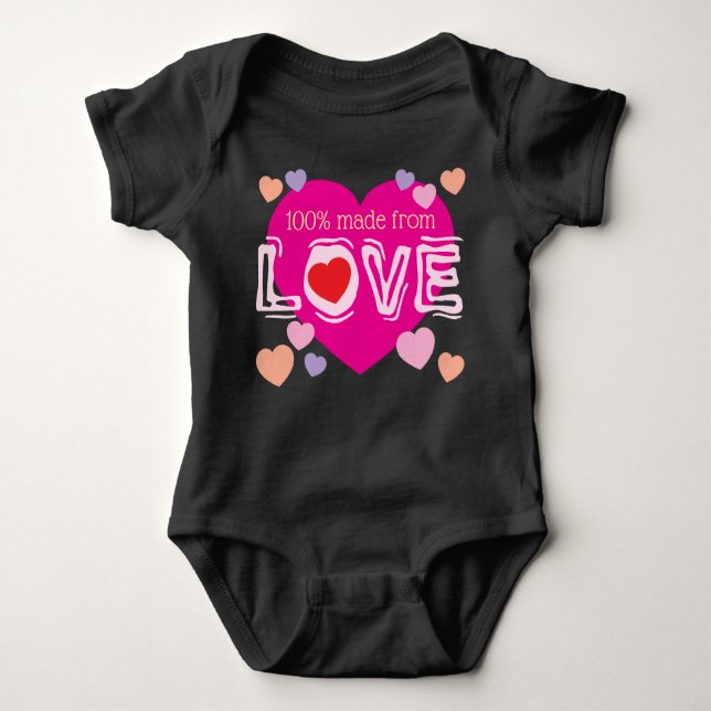 Body Para Bebê 100% made from LOVE pink hearts (Frente)