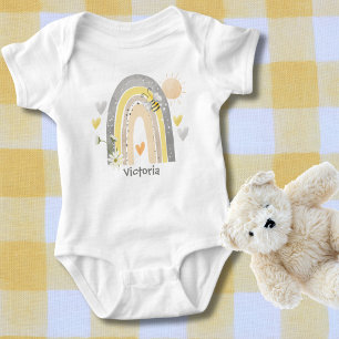 Body Para Bebê Abeja com Monograma Boho Arco-íris e Corações
