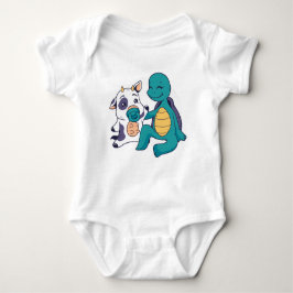 Body Para Bebê Adorable Cow and Turtle Hugging Cartoon