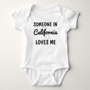 Body Para Bebê Alguém na Califórnia me ama Chá