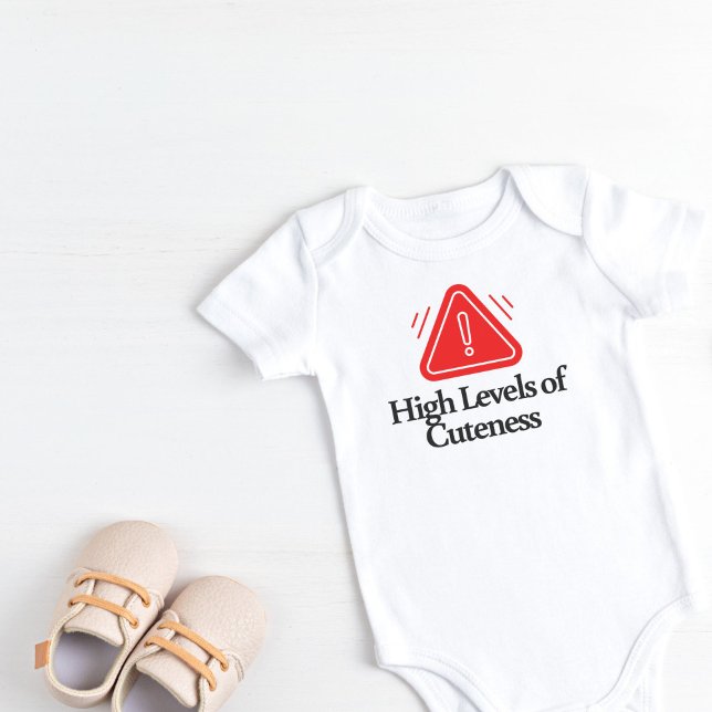 Body Para Bebê Altos Níveis de Cuteness (High Levels of Cuteness Baby Bodysuit)