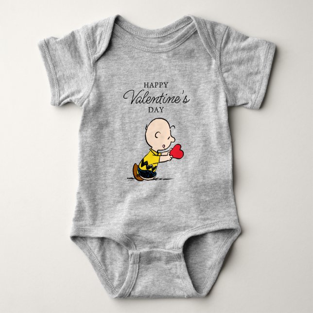 Body Para Bebê Amendoins | Dia de os namorados Charlie Brown Red  (Frente)