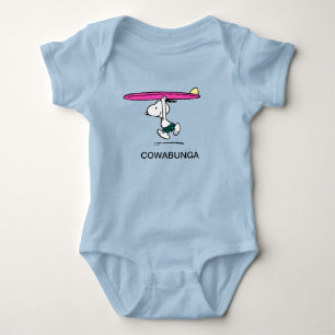 Body Para Bebê Amendoins Esnoopia a correr para o Surf