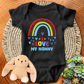 Body Para Bebê Arco-Íris Corações Adoro Minha Nanny