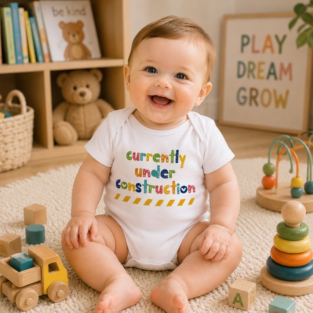 Body Para Bebê Atualmente em Construção Moderno Divertido Fofo (Criador carregado)