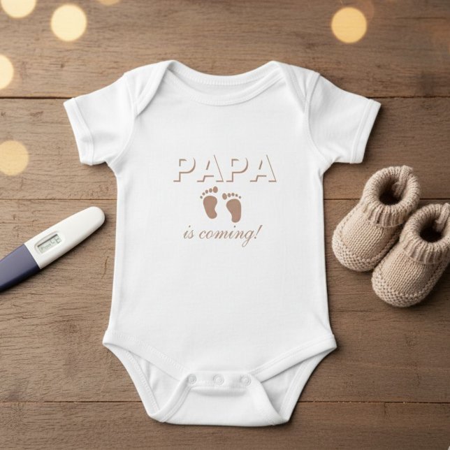 Body Para Bebê Baby Bodysuit - Birth Announcement PAPA is coming (Criador carregado)