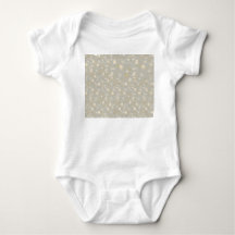 Baby Outfit – Gold Hearts & Baby Bottle 2026 Celeb