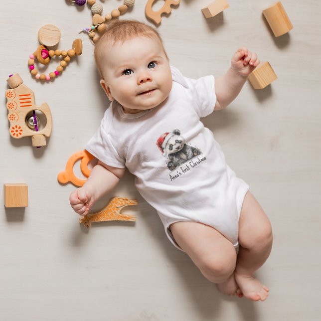 Body Para Bebê bebê panda vestindo chapéu de natal, personalizáve (Criador carregado)