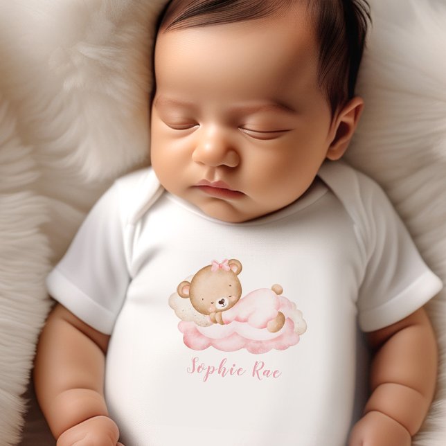 Body Para Bebê Bebê recém-nascida chama Bear Rosa (Newborn Baby Girl Name Pink Bear Baby Bodysuit)