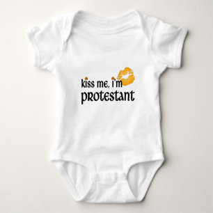 Body Para Bebê Beije-me que eu sou protestante