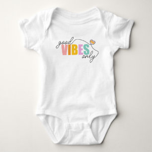 Body Para Bebê Boas Vibes Apenas Arco-Íris