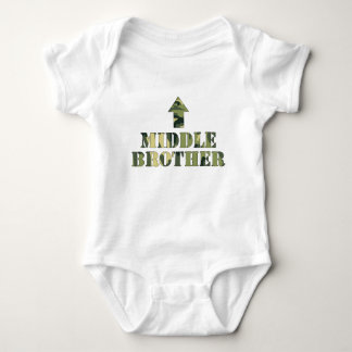 Body Para Bebê Camo Middle Brother shirt / ideia do chá de fralda