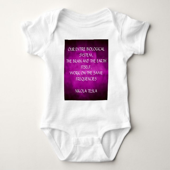 Body Para Bebê Citação Tesla Sobre Roxo (Frente)