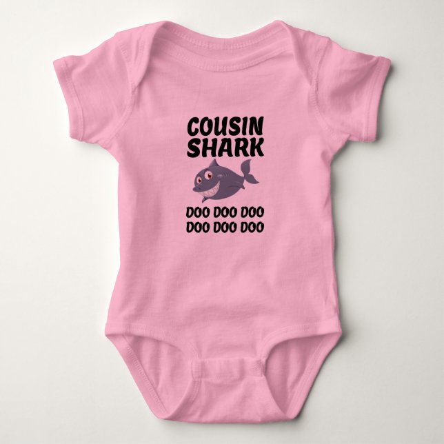 Body Para Bebê Cousin Shark Do Do - engrenagem Familiar Divertida (Frente)