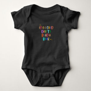 Body Para Bebê É um bom dia para ler um livro - livro sobre Tee