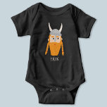 Body Para Bebê Engraçado Viking Personalizado<br><div class="desc">Um viking divertido,  perfeito para o seu pequeno escandinavo favorito. Arte original de Nic Squirrell. Altere o nome para personalizar.</div>