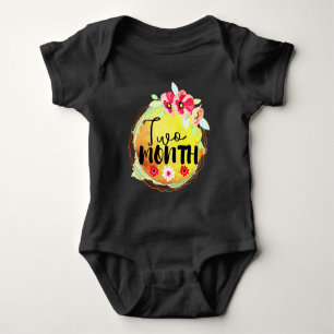 Body Para Bebê Etiqueta de Milestone de Bebê de Dois Meses Floral