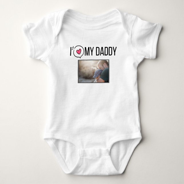BODY PARA BEBÊ EU AMO MINHAS ROUPAS DE BEBÊ PAI FOTO PERSONALIZAD (Frente)