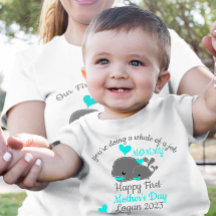 Fato de bebê do primeiro Dia de as mães personaliz