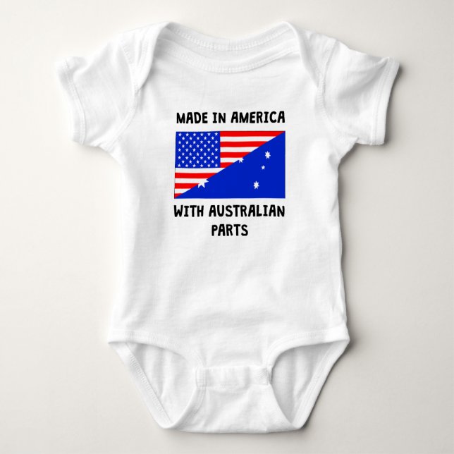 Body Para Bebê Feito no americano com peças australianas (Frente)