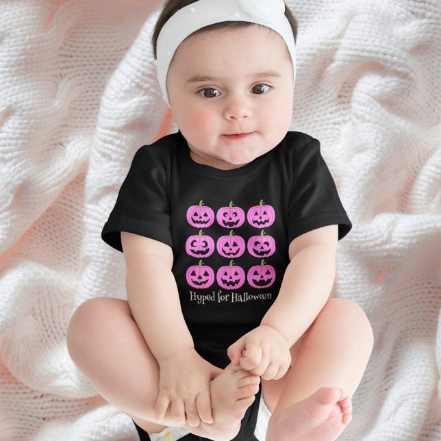 Body Para Bebê Feliz Jack O'Lanterna Rosa (This item is for display purposes only to illustrate the design element. )