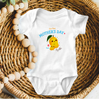 Body Para Bebê Fofo Personalizado Nosso Primeiro Dia das Mães Man