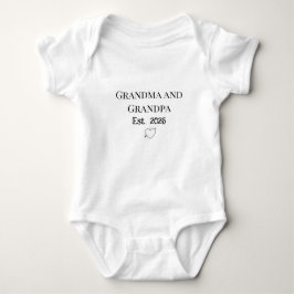 Body Para Bebê Grandma and Grandpa Est 2026 Pregnancy Announcemen