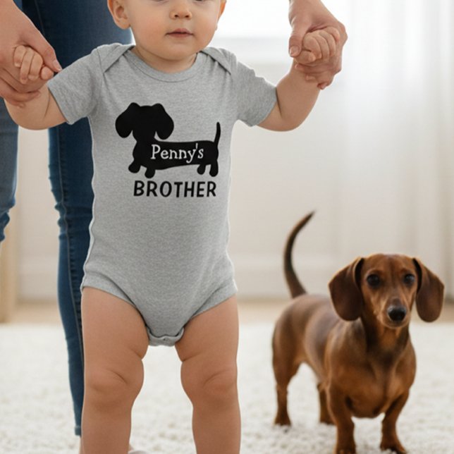 Body Para Bebê Irmãozinho do Dachshund Personalizado com Nome (Personalized dachshund baby outfit )