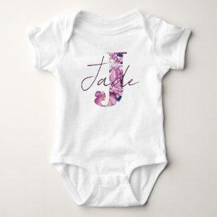Body Para Bebê Jade Baby Name Reveal Vintage Floral Girl - Letra 