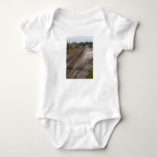 Body Para Bebê Jeff City Railroad Tracks