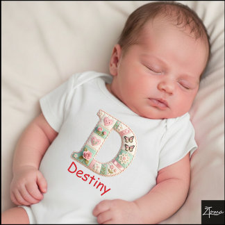 Body Para Bebê Letra Inicial D de Patchwork Matelassê para Berçár