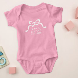 Body Para Bebê Limited Edition Baby Pink Retro Modern Girl Bows 
